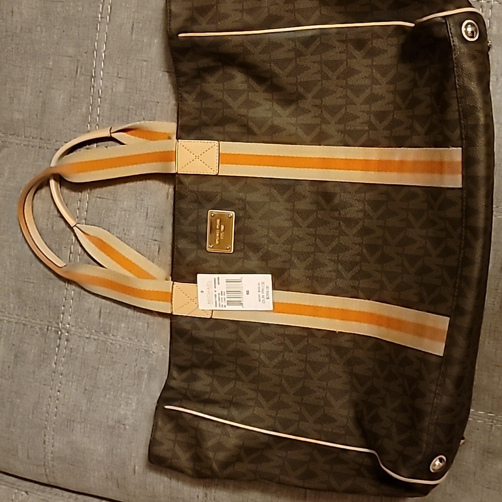 Large Michael kors tote bag